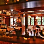 Hotel Augusta 3*