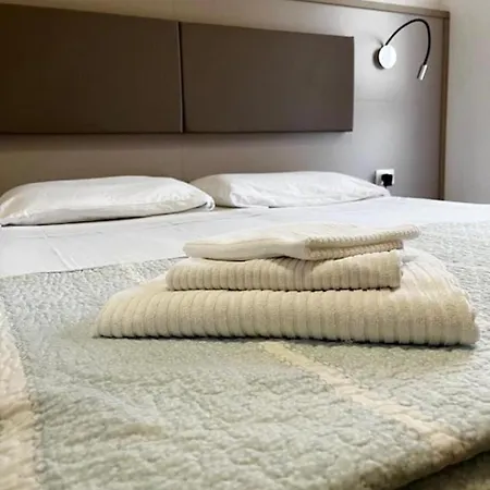 Augusta ホテル 3*