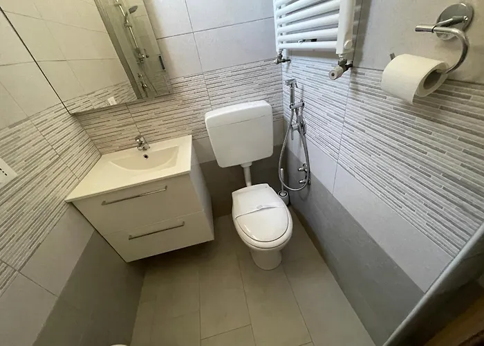 Ξενοδοχείο Augusta 3*