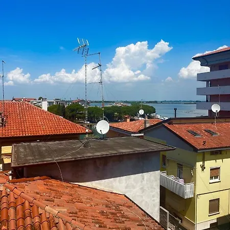 Готель Augusta Градо