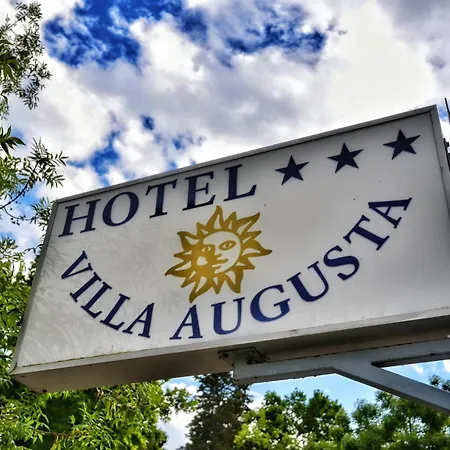 酒店 Augusta 3*
